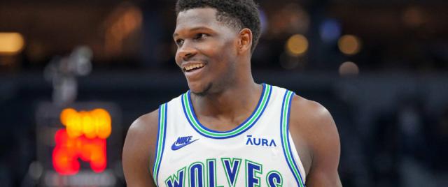 开云-爱游戏-关键战爱德华兹不含糊！森林狼赛程占优将逃出生天