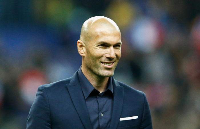 开云体育平台-恭喜皇马！齐达内考虑复出，采访透露秘诀，姆巴佩偷着乐|齐内丁·齐达内|基利安·姆巴佩|皇家马德里|哈维-阿隆索|C罗_新浪体育_新浪新闻