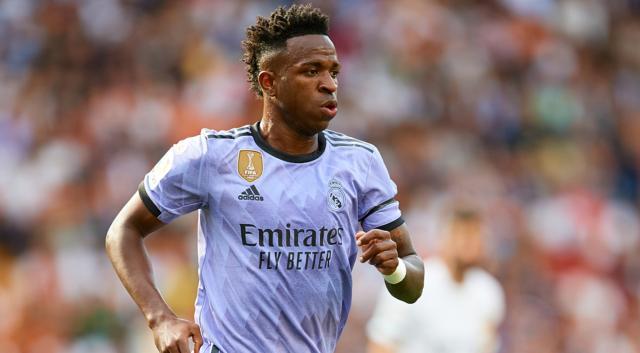 Kaiyun Sports-开云体育-安切洛蒂：维尼修斯爱足球爱皇马 他不会离队