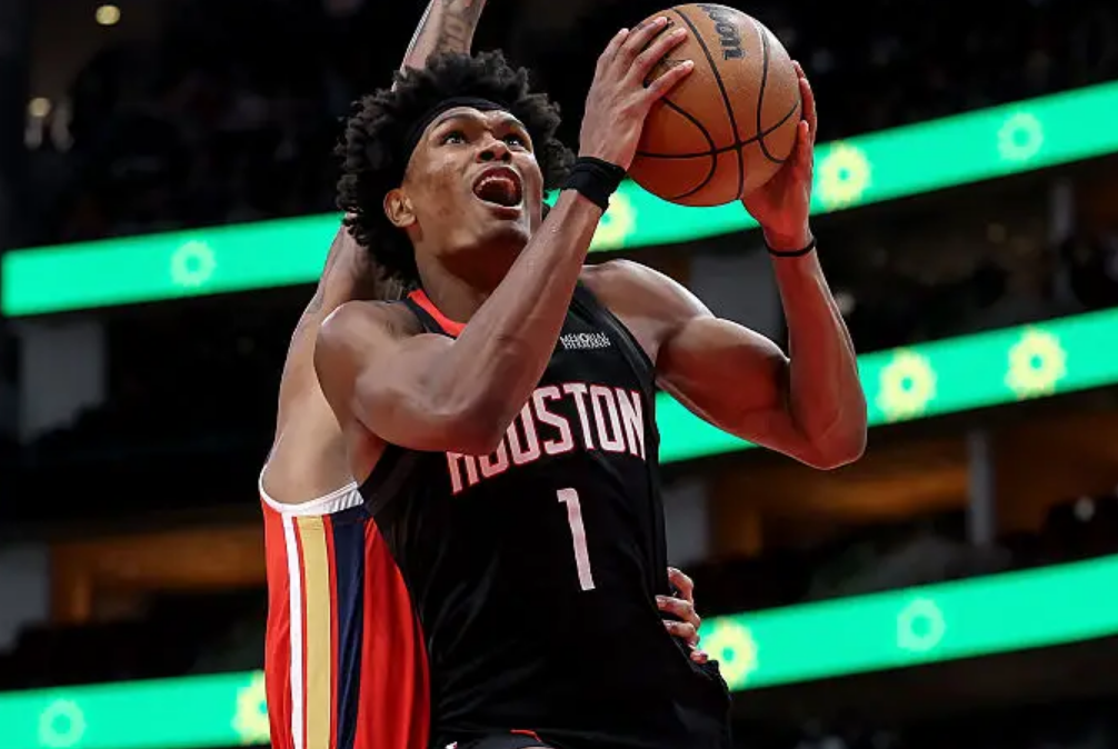 Kaiyun Sports-开云体育-申京没有出场，结果火箭后场新星打出了准三双的亮眼数据？